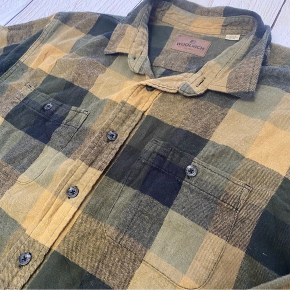 Woolrich Men's Casual Plaid Button down shirt XL - Picture 4 of 9